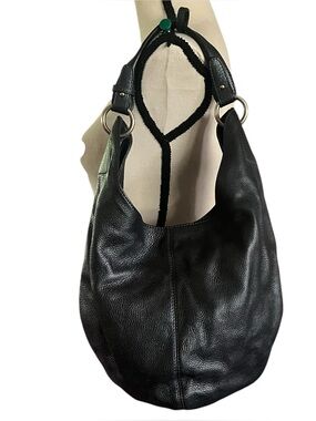 Hobo International pebbled leather slouchy hobo bag.